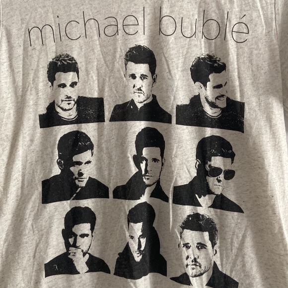 MICHAEL BUBLÉ TEE 🎤 - Picture 2 of 3